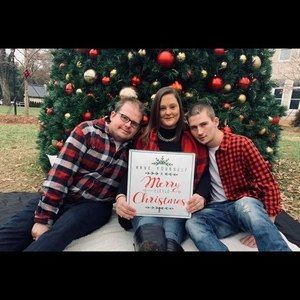 Meet your Posher, Dylan-kellyann